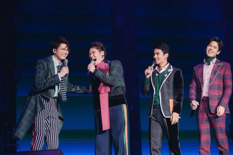 สาว ๆ ฟินสนั่นฮอลล์ 11 หนุ่มสามีแห่งชาติ จัดเต็ม ความสนุก - ประทับใจ “มาย บอยเฟรนด์ คอนเสิร์ต (MY BOYFRIENDS CONCERT)” ล้นทะลักอิมแพ็ค