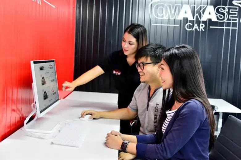 กลุ่มตรีเพชรจับมือพันธมิตรขยายธุรกิจใหม่ ลุยตลาดรถมือสองในชื่อ “โอมาคาเสะ คาร์”