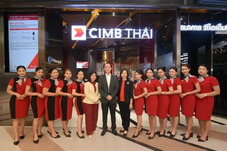 คุณตัน เคียท จิน รองกรรมการผู้จัดการใหญ่ ธุรกิจรายย...