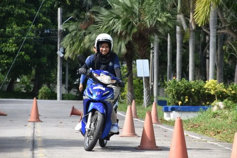 สพร.12 สงขลา รณรงค์ป้องกันและลดอุบัติเหตุทางถนน ช่วงเทศกาลปีใหม่ 2563 มุ่งสร้างความตระหนักและปลูกจิตสำนึกในการใช้รถใช้ถนน