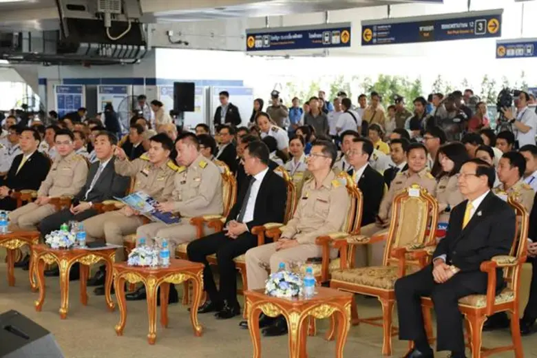 กระทรวงคมนาคม รฟม. และ BEM พร้อมขยายการให้บริการรถไฟฟ้าสายสีน้ำเงินส่วนต่อขยาย ช่วงเตาปูน – ท่าพระ 23 ธันวาคมนี้ เพื่อเติมเต็มโครงข่ายรถไฟฟ้าและมอบความสุขในการเดินทางให้ประชาชน