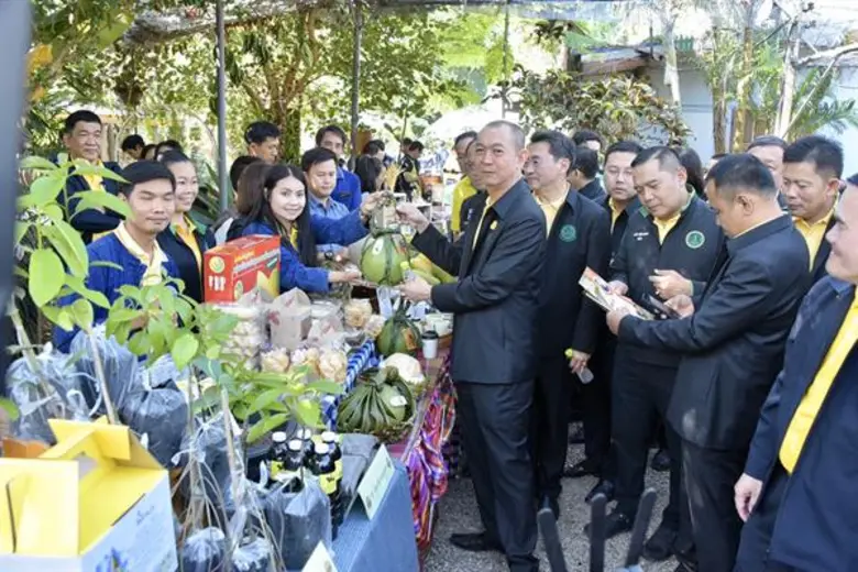 กระทรวงเกษตรฯ พร้อมสนับสนุนงบประมาณ พัฒนา Young Smart Farmer หวังปฏิรูปภาคการเกษตรของประเทศไทย