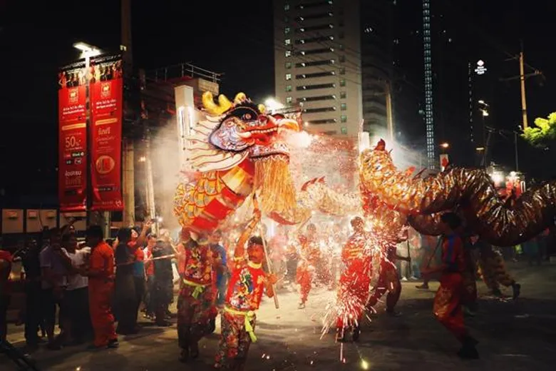 ซีพีเอ็นชูความยิ่งใหญ่ เตรียมฉลองเทศกาลตรุษจีนมหามงคล The Great Chinese New Year 2020 รับทรัพย์ปีหนูทอง ตอกย้ำจับจ่าย ไหว้ กิน เที่ยว ที่เดียวที่ศูนย์การค้าเซ็นทรัลฯ 33 สาขาทั่วประเทศ