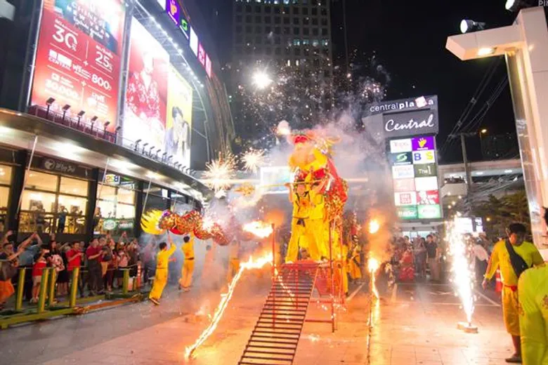 ซีพีเอ็นชูความยิ่งใหญ่ เตรียมฉลองเทศกาลตรุษจีนมหามงคล The Great Chinese New Year 2020 รับทรัพย์ปีหนูทอง ตอกย้ำจับจ่าย ไหว้ กิน เที่ยว ที่เดียวที่ศูนย์การค้าเซ็นทรัลฯ 33 สาขาทั่วประเทศ