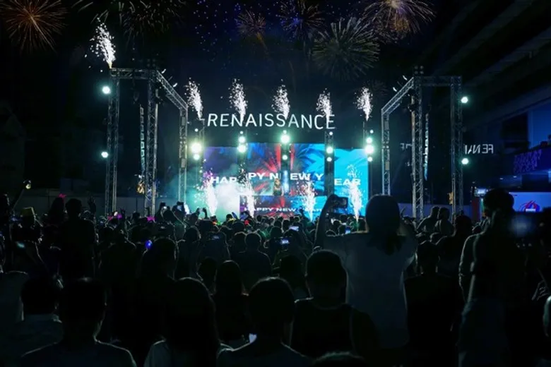 เคาน์ดาวน์ปาร์ตี้ ที่ เดอะวัน โรงแรมเรเนเซองส์ กรุงเทพฯ ราชประสงค์