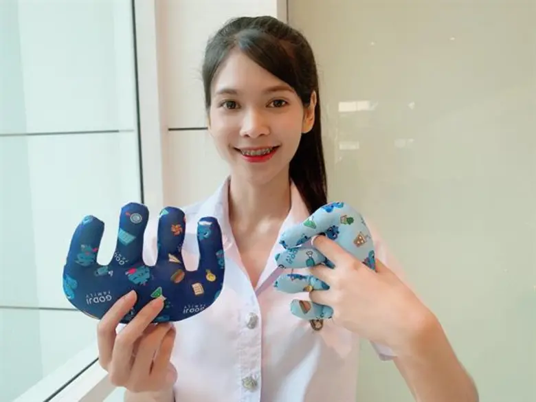 จิตอาสา “ชมรมรัฐวิสาหกิจฯ” มอบ “คุณช้างจับมือ” ส่งสุขผ่านผ้า