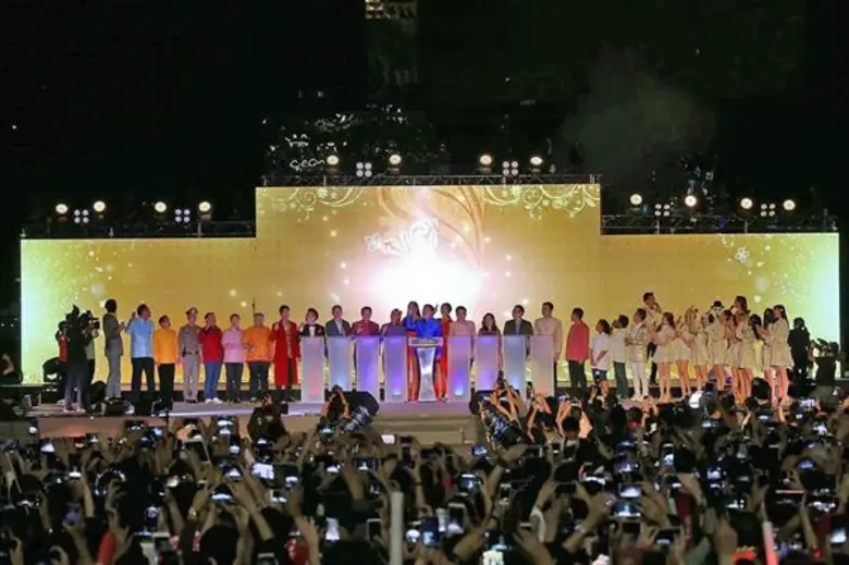 การท่องเที่ยวแห่งประเทศไทย ร่วมกับ ไอคอนส...