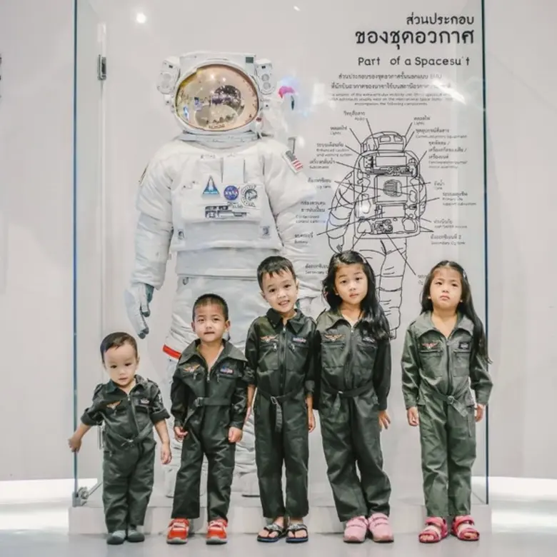 "สุวิทย์" จัดหนักแจกของขวัญปีใหม่ให้คนไทย...