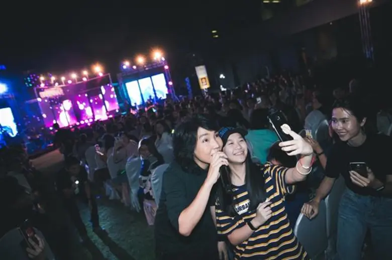 โรส-สุชาติ-ละมุนแบนด์ เสิร์ฟเพลงรักคัฟเวอร์ไนท์ ไลฟ์ ละมุนสุดๆ หวานกว่านี้ไม่มีแล้ว