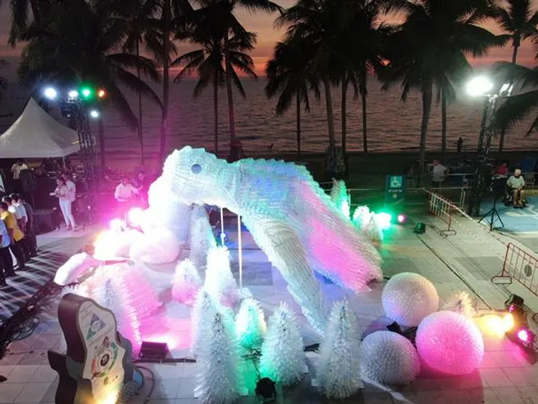 เปิดตัวประติมากรรมจากขวด PET “เต่ามะเฟืองแม่ลูก” ริมชายหาดพัทยา รณรงค์การท่องเที่ยวอย่างรับผิดชอบและกระตุ้นจิตสำนึกด้านสิ่งแวดล้อม