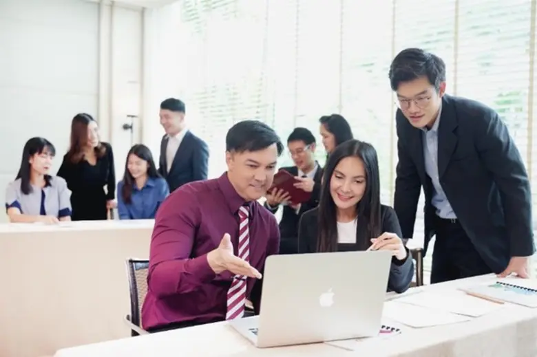 บัตเลอร์ (Butler) คืออาชีพหนึ่งที่ให้บริก...