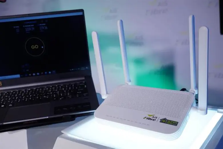AIS Fibre ย้ำผู้นำเทคโนโลยีบรอดแบนด์ ชูนวัตกรรม SuperMESH WiFi รายแรกรายเดียวในไทย มอบสปีดสูงสุด 1 Gbps ตัวจริง บน WiFi สัญญาณแรงครอบคลุมทั้งบ้านตั้งแต่วันแรกที่ติดตั้งเดินเกม เปลี่ยนมาตรฐานใหม่ให้อุตสาหกรรมเน็ตบ้านล้ำหน้ายิ่งกว่าเดิม