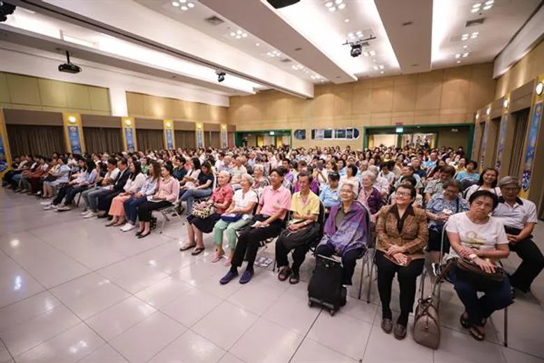 7 ข้อคิดเสริม"ชีวิตรุ่ง"จากเวที “เรายกวัดมาไว้ที่เซเว่นฯ”