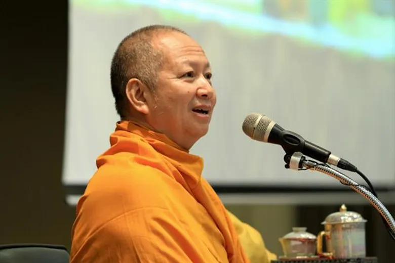 7 ข้อคิดเสริม"ชีวิตรุ่ง"จากเวที “เรายกวัดมาไว้ที่เซเว่นฯ”