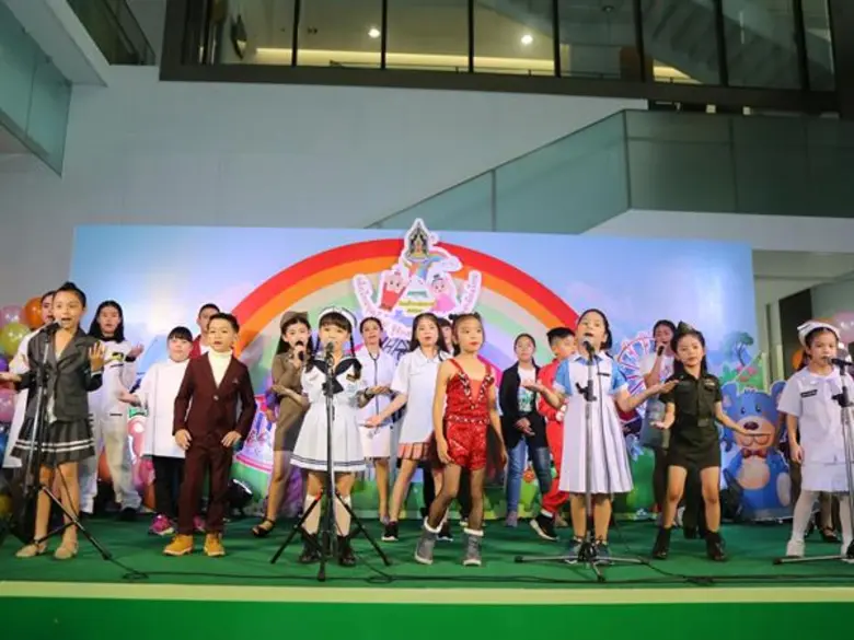 รมว.วธ. มอบ 175 รางวัล “เด็กผู้นำทางวัฒนธรรม” งานวันเด็กแห่งชาติ ปี 63 มอบโล่ เกียรติบัตรประกวดร้องเพลงส่งเสริมอัตลักษณ์วัฒนธรรมไทย และวัฒนธรรมสร้างสรรค์ ส่งเสริมเด็กไทยเรียนรู้ศิลปวัฒนธรรม พร้อมปลูกฝังค่านิยม สืบสานความเป็นไทย