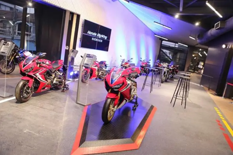 Honda BigWing บุกขอนแก่น เปิดตัวโชว์รูมและศูนย์บริการแห่งใหม่ มุ่งมั่นส่งมอบประสบการณ์ Excites the World รุกขยายตลาดบิ๊กไบค์ภาคอีสานตอนบน