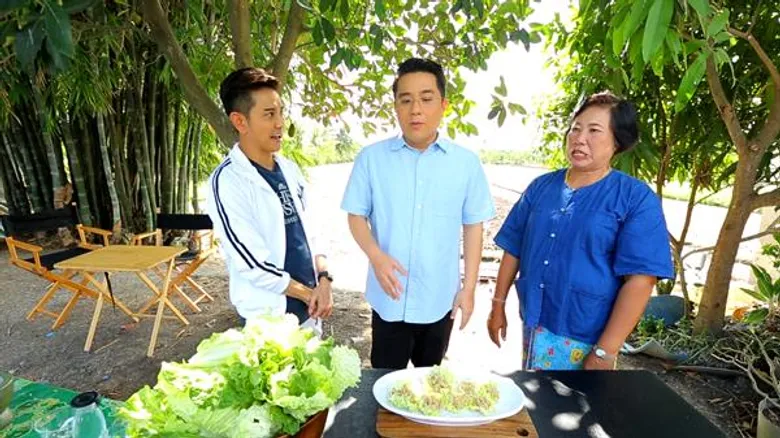 ทีวีไกด์: รายการ “ครัวลั่นทุ่ง” พักดูดวง “หมอช้าง” พาบุกสวนผักกาดขาว กลางกรุง