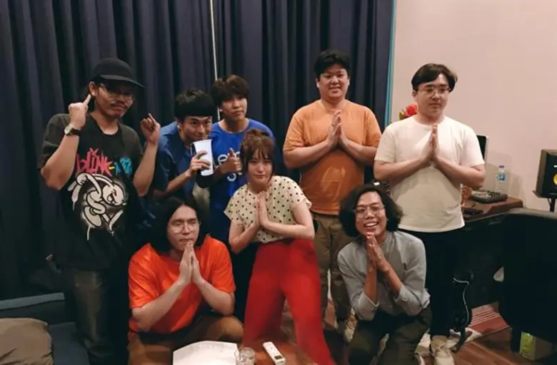 ยุคสมัยนี้เพลงวัฒนธรรมต่างชาติได้มีบทบาทเ...
