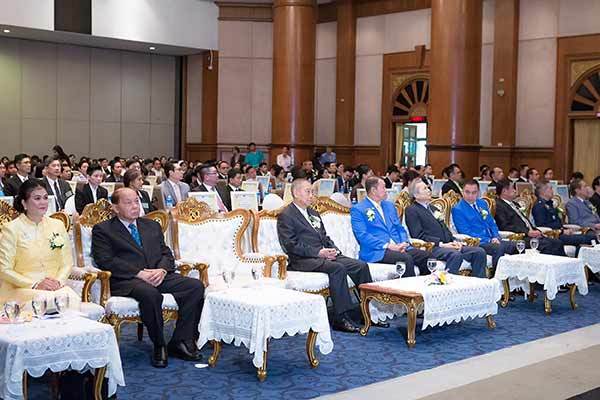 คุณนันทวรรณชยา ภาจิตประพันธ์ ประธานกรรมกา...