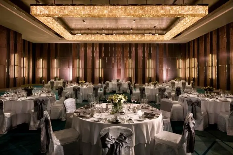 เนรมิตรงานวิวาห์ในฝันรับสิทธิพิเศษก่อนใคร Early Bird Wedding Package ต้อนรับเทศกาลวาเลนไทน์ พร้อมลุ้นรับ Pre-Honeymoon Package