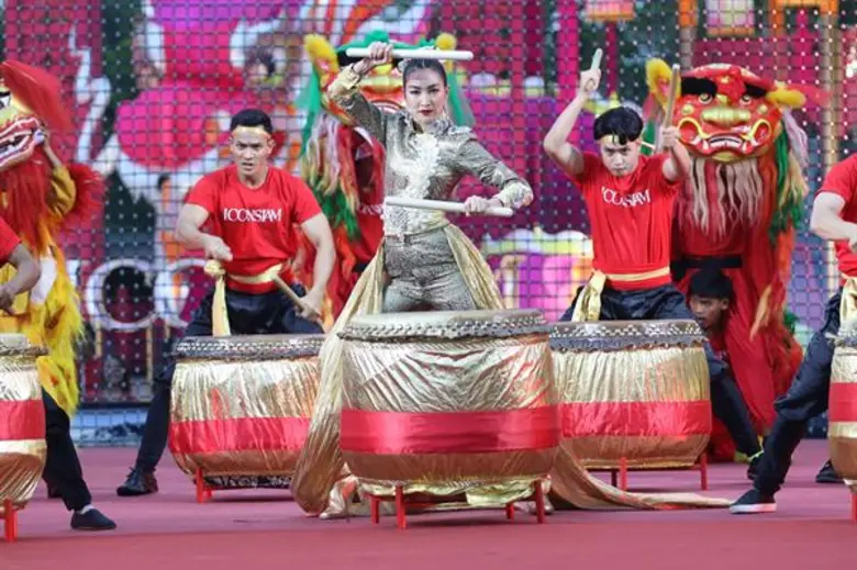 งดงามพลิ้วไหวทุกจังหวะการเคลื่อนกาย สะกดท...