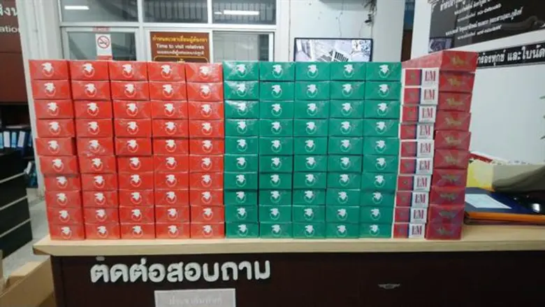สรรพสามิตจับสินค้าผิดกฎหมายสรรพสามิตในเขตพื้นที่ศรีสะเกษ และผลการปราบปรามผู้กระทำผิดกฎหมายสรรพสามิต ประจำปีงบประมาณ พ.ศ. 2563 ระหว่างวันที่ 17 - 23 มกราคม 2563 พบการกระทำผิด จำนวน 771 คดี คิดเป็นเงินค่าปรับ 11.17 ล้านบาท