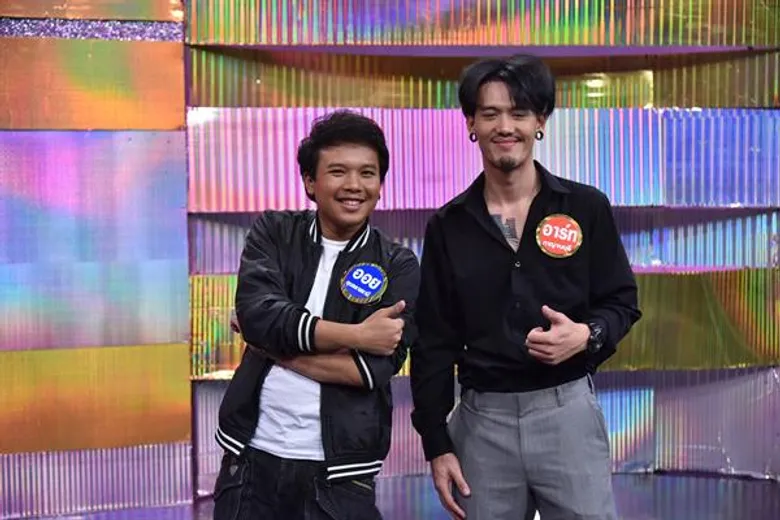 เจ้าพ่อดิสโก้ “บุรินทร์ –สุนทร” ชวนคนวัยเก๋าลุกขึ้นมาขยับรับเดือนแห่งความสุข ใน “กิ๊กดู๋ สงครามเพลงเงินล้าน”