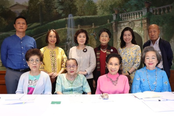 คุณหญิงตรึงใจ อิฐรัตน์ ประธานมูลนิธิสิริว...