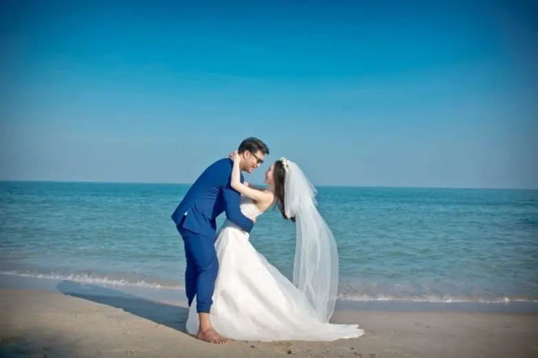 พบกับงานเวดดิ้งโชว์เคส ในบรรยากาศริมชายทะเลสุดโรแมนติก WEDDING SHOWCASE “SAY I DO ON THE BEACH” ระหว่างวันที่ 7 – 10 กุมภาพันธ์ พ.ศ. 2563 ที่ โรงแรมโซ โซฟิเทล หัวหิน