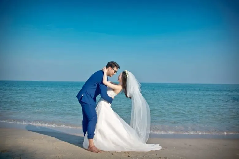 พบกับงานเวดดิ้งโชว์เคส ในบรรยากาศริมชายทะเลสุดโรแมนติก WEDDING SHOWCASE “SAY I DO ON THE BEACH” ระหว่างวันที่ 7 – 10 กุมภาพันธ์ พ.ศ. 2563 ที่ โรงแรมโซ โซฟิเทล หัวหิน
