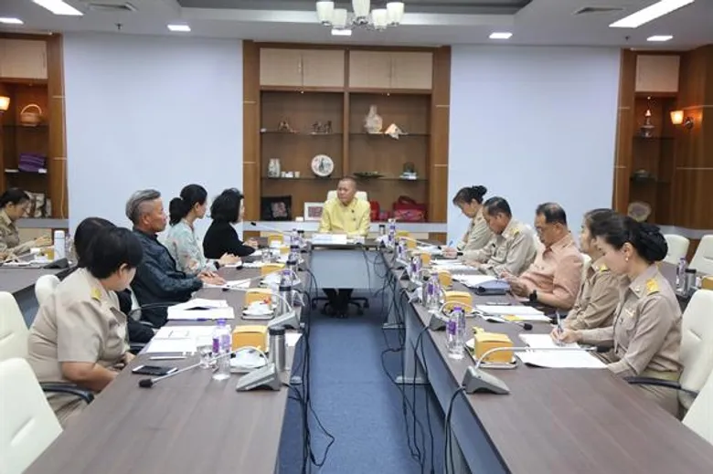 วธ.หนุนภูเก็ตเสนอตัวเป็นเจ้าภาพการประชุมประจำปีเครือข่ายเมืองสร้างสรรค์ขององค์การยูเนสโก ปี ๒๕๖๕ เตรียมข้อมูลการนำเสนอความพร้อมในที่ประชุมประจำปีเครือข่ายเมืองสร้างสรรค์ฯ ในเดือนมิถุนายน ๒๕๖๓ ณ เมืองซานโตส สหพันธ์สาธารณรัฐบราซิล