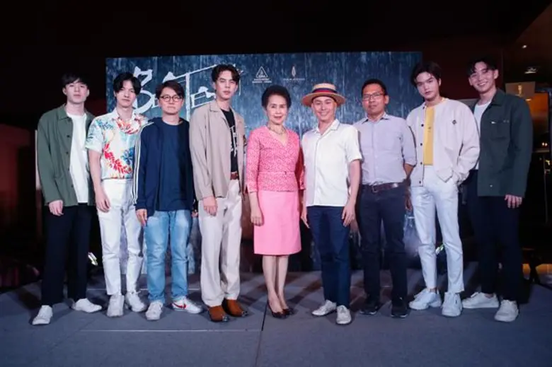 ถือเป็นภาพยนตร์วัยรุ่นที่มาแรงที่สุดตอนนี...
