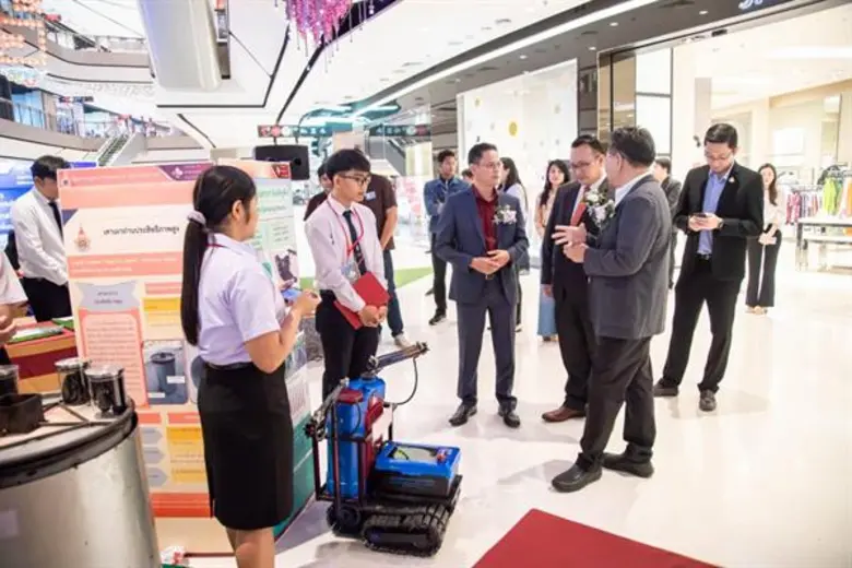 มทร.อีสาน จัดการแข่งขันประกวดเทคโนโลยี สิ่งประดิษฐ์ และนวัตกรรม ส่งเสริมให้นักศึกษากล้าคิดกล้าทำ มุ่งมั่นให้ทุกคนเป็นบัณฑิต Hands-on