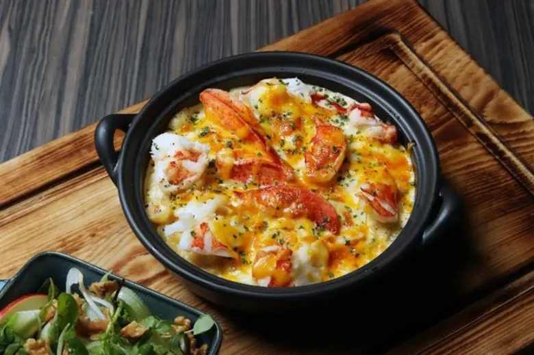 'Canadian Lobster’ Is Now On the Rooftop at Horizon, Hilton Pattaya