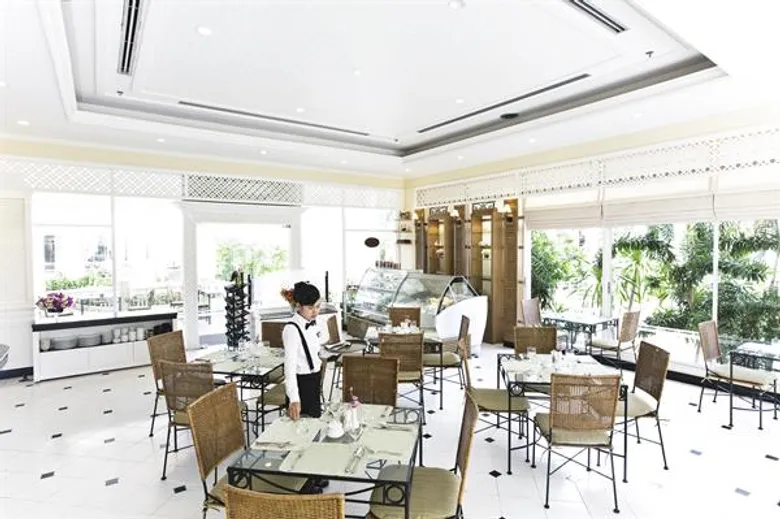 14 กุมภาพันธ์ 2563 ฉลองคืนหวานวันวาเลนไทน์ กับมื้อค่ำสุดพิเศษ ณ 2 โรงแรมหรูใจกลางเมืองระยอง