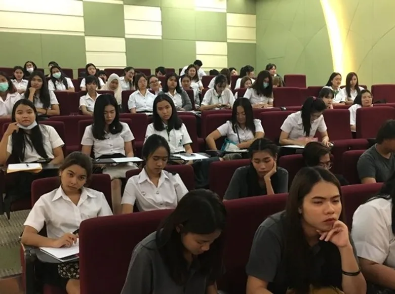 “Startup ของคนรุ่นใหม่ คิดยังไง ทำให้รวย”