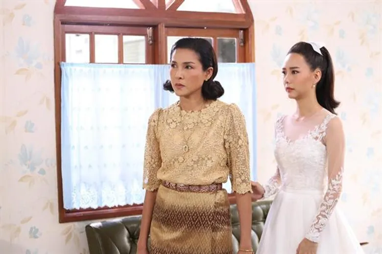 วงการสั่นสะเทือน “หน่อย บุษกร” คัมแบค!! หวนคืนละคร ประชันบทดุเดือดกับ “ท็อป-เต้ย” ในละครพีเรียตสุดดราม่า “ทุ่งเสน่หา”