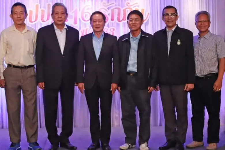 ชูชาติ เพ็ชรอำไพ ประธานนักศึกษาหลักสูตรประกาศนียบัต...
