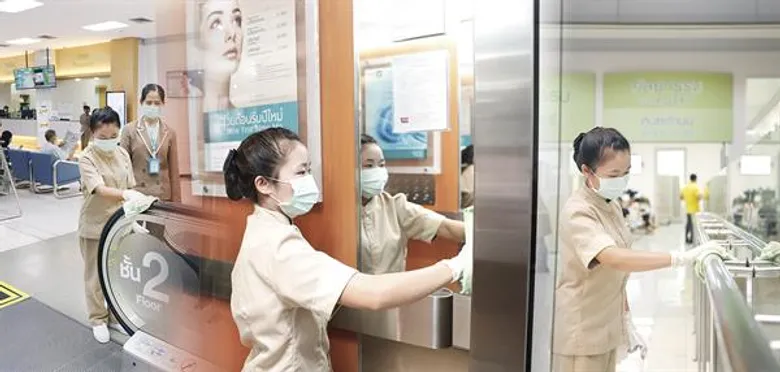 โรงพยาบาลพระรามเก้า คุมเข้ม สร้างความมั่นใจ รับมือไวรัสโคโรน่า