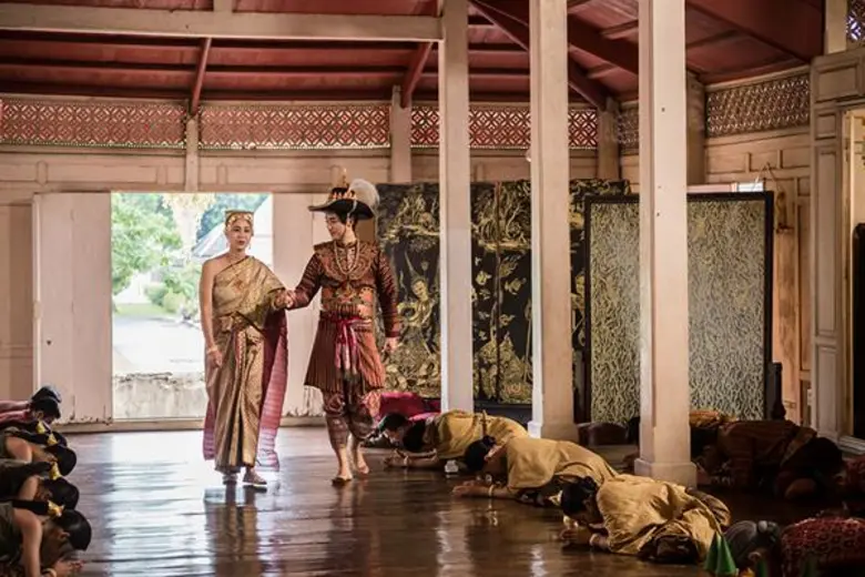 เนื่องด้วยภาพยนตร์ซีรีส์เทิดพระเกียรติองค...