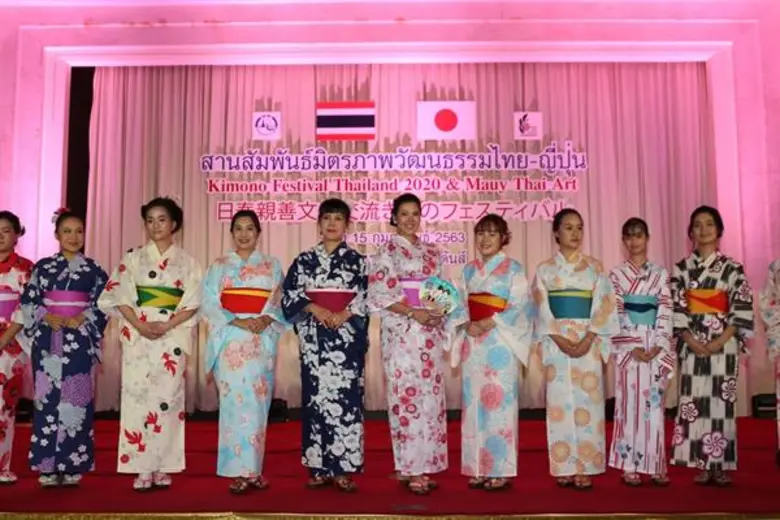 สุนทรี สุดสงวน ตัวแทนโรงแรมแกรนด์ เมอร์เค...