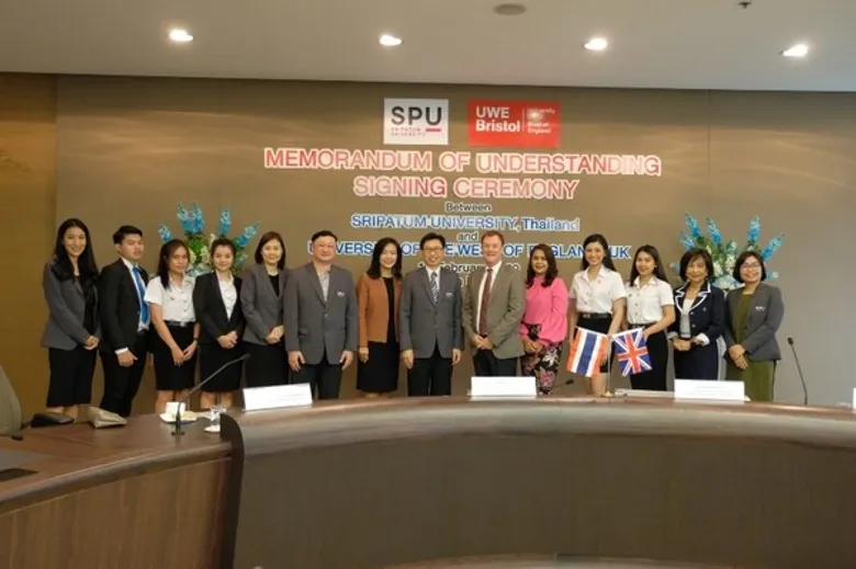 ม.ศรีปทุม จับมือ มหาวิทยาลัยยูวี่ บริสโทว ประเทศอังกฤษ MOU ปูทางสร้างหลักสูตรบริหารธุรกิจสมัยใหม่ ที่ทันสมัย Dual Degree 3+1 รับ 2 ปริญญา