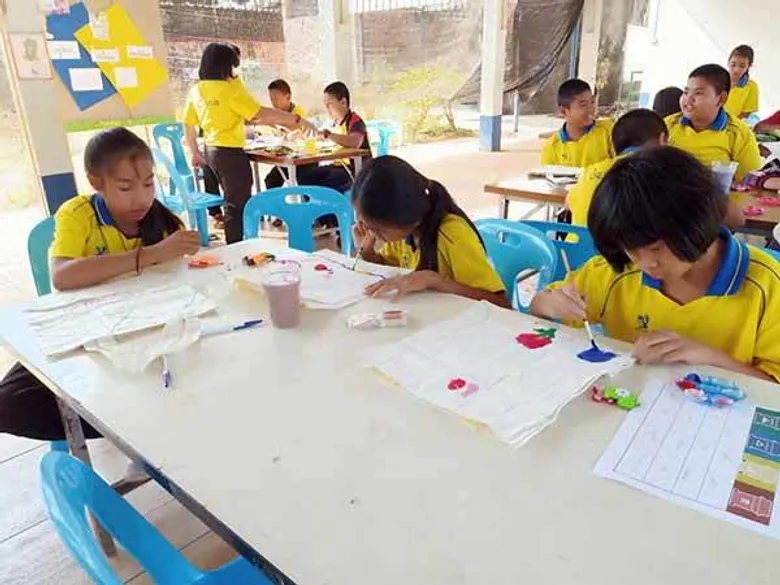 ภาพข่าว: ดั๊บเบิ้ล เอ play and learn เพลินเล่น เพลินเรียน