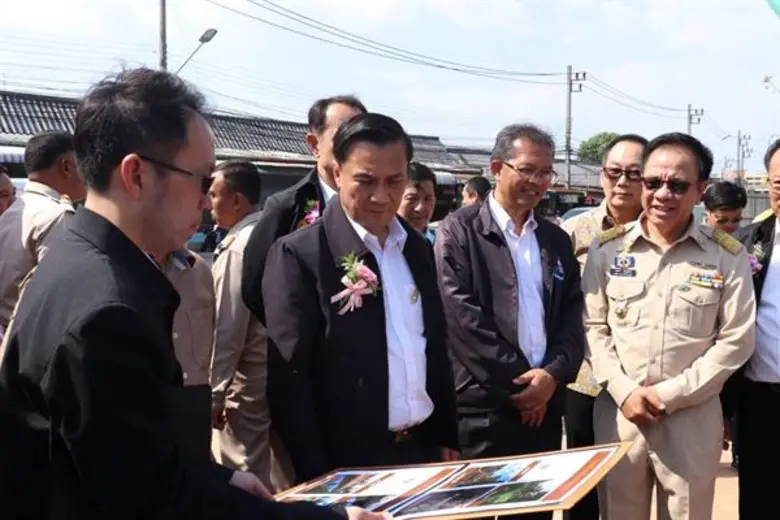 รัฐมนตรีช่วยว่าการกระทรวงมหาดไทย ลงพื้นที่จังหวัดภูเก็ต ติดตามการดำเนินโครงการก่อสร้างระบบป้องกันน้ำท่วมพื้นที่ชุมชนเมืองภูเก็ต อำเภอเมือง จังหวัดภูเก็ต