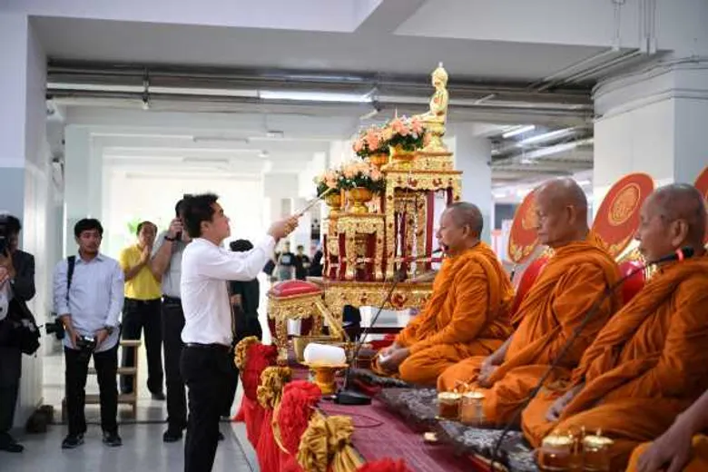 เดินเรื่องด้วยภาพงานวันรวมน้ำใจ “61 ปี มจพ. นวัตกรรมก้าวหน้า เพิ่มมูลค่าอุตสาหกรรม”