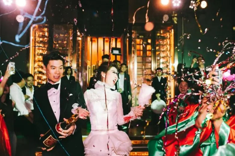 โปรโมชั่นแพ็คเกจงานแต่งงาน (AVEC AMOUR) ตลอดเดือนมีนาคม พ.ศ. 2563 ที่ โรงแรมเลอ เมอริเดียน กรุงเทพ