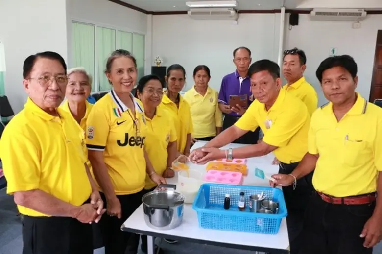 ศูนย์วิทย์ฯ ราชภัฏโคราช ถ่ายทอดความรู้ชุมชน บำบัดสุขภาพผู้สูงวัย อบต.หนองจะบก