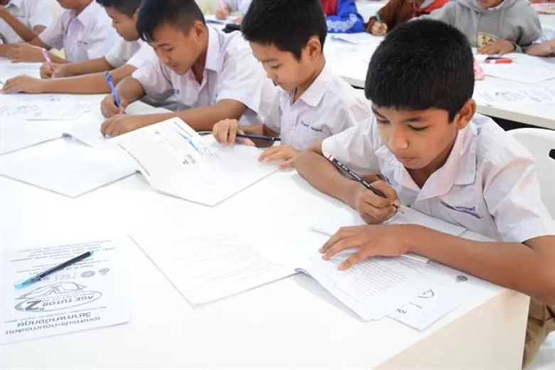 AGE ร่วมกับอบต.แม่ลา จัดโครงการ "เอจีอี ติวเตอร์ ติวเข้ม O-NET ป.6” ปี 2 ติวเข้มเตรียมความพร้อมโค้งสุดท้ายการสอบโอเน็ต