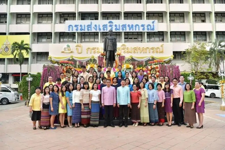 นายพิเชษฐ์ วิริยะพาหะ อธิบดีกรมส่งเสริมสห...
