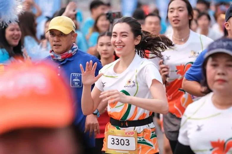 วิ่ง..!! พิกัดสุดท้าย... สุพรรณบุรี 23 กุมภาพันธ์ 63 50th CH3 Charity Infinity Run วิ่งส่งต่อความรักไม่สิ้นสุดกระจายความสุขทั่วไทย